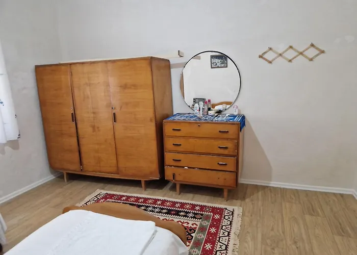 Vajze S,kasaj *