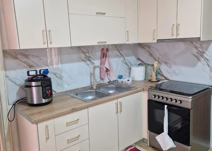 Vajze S,kasaj * Vlorë